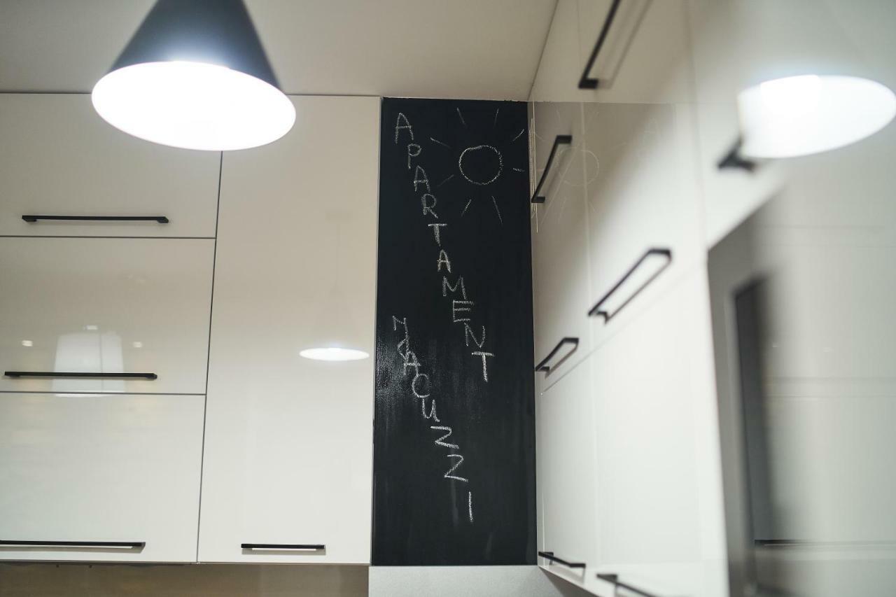 Apartament - Jacuzzi Жешов Екстериор снимка